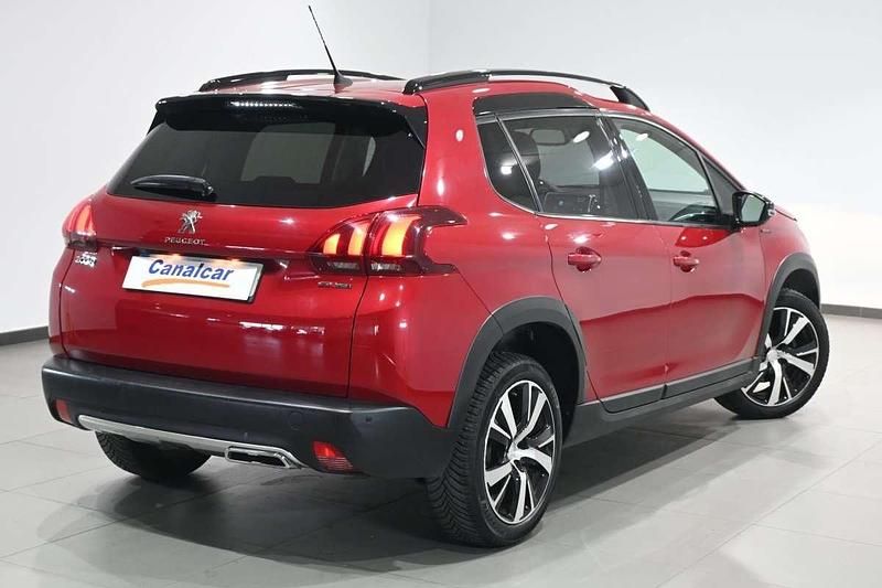 Usado Peugeot 2008 Allure 131 CV (96 kW) 2019 Rojo SUV