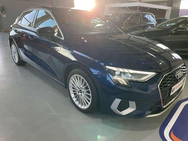 Usado Audi A3 Sportback Premium 150 CV (110 kW) 2020 Azul Utilitario