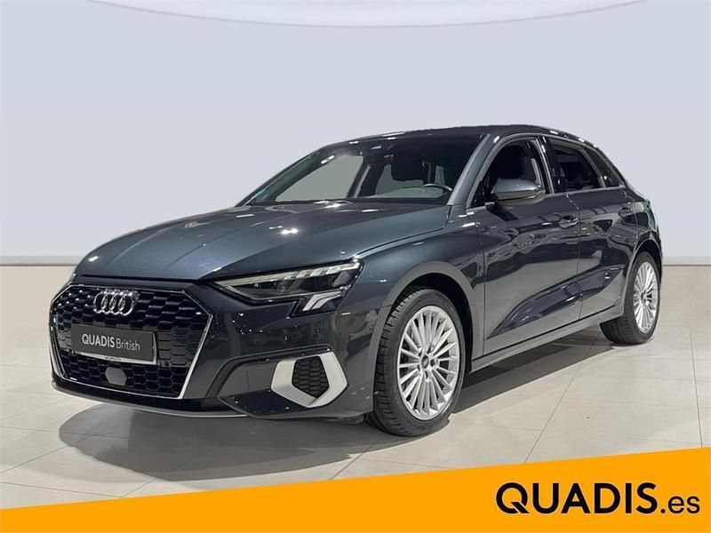 Gris / plata Usado 2022 Audi A3 Advanced Plus Berlina | 21.900 € (Buen precio) - Imagen 1/4