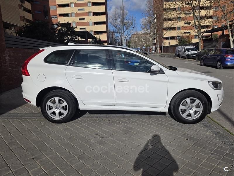 Blanco Usado 2015 Volvo XC60 Momentum SUV | 8900 € (Super precio) - Imagen 1/4