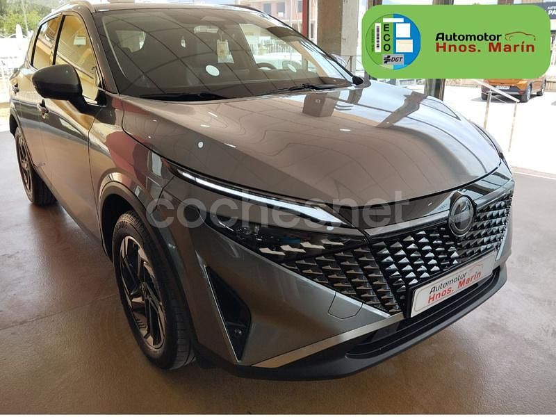 Usado Nissan Qashqai N-Connecta 140 CV (102 kW) 2024 Gris / plata SUV