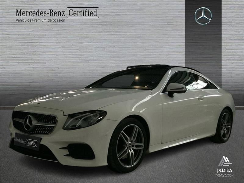 Blanco Usado 2020 Mercedes E220 AMG line Coupe | 37.990 € (Precio justo) - Imagen 1/4