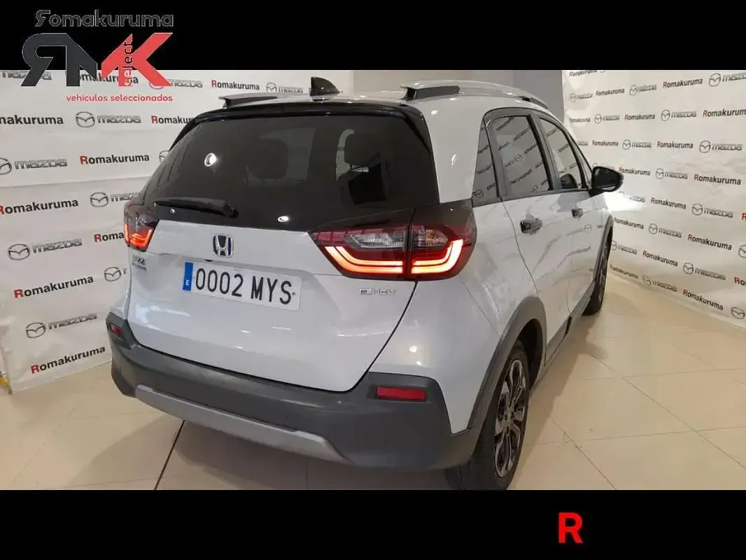Usado Honda Jazz 122 CV (89 kW) 2025 Blanco Utilitario