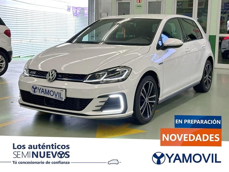 Blanco Usado 2020 VW Golf VIII GTE | 22.950 € (Precio justo) - Imagen 1/4