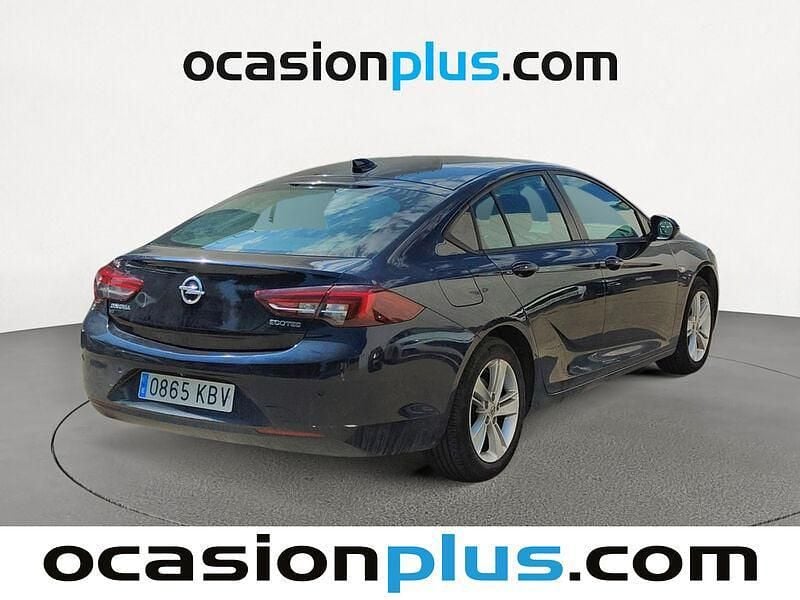Usado Opel Insignia Selective 140 CV (102 kW) 2017 Negro Berlina