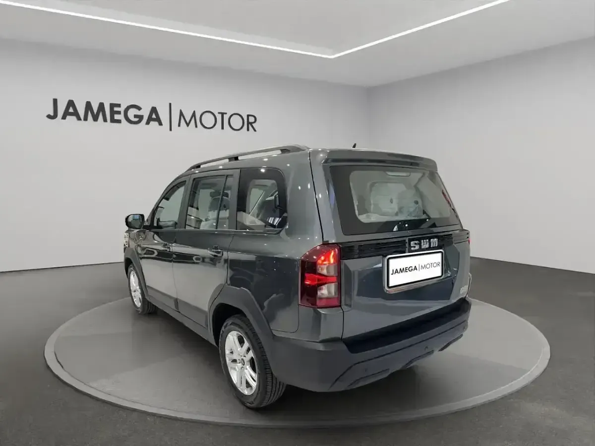 Usado SWM G03 110 CV (80 kW) 2024 Gris SUV
