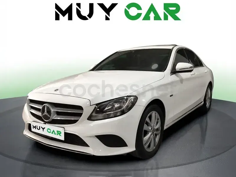 Usado Mercedes C300e 320 CV (235 kW) 2021 Blanco Berlina
