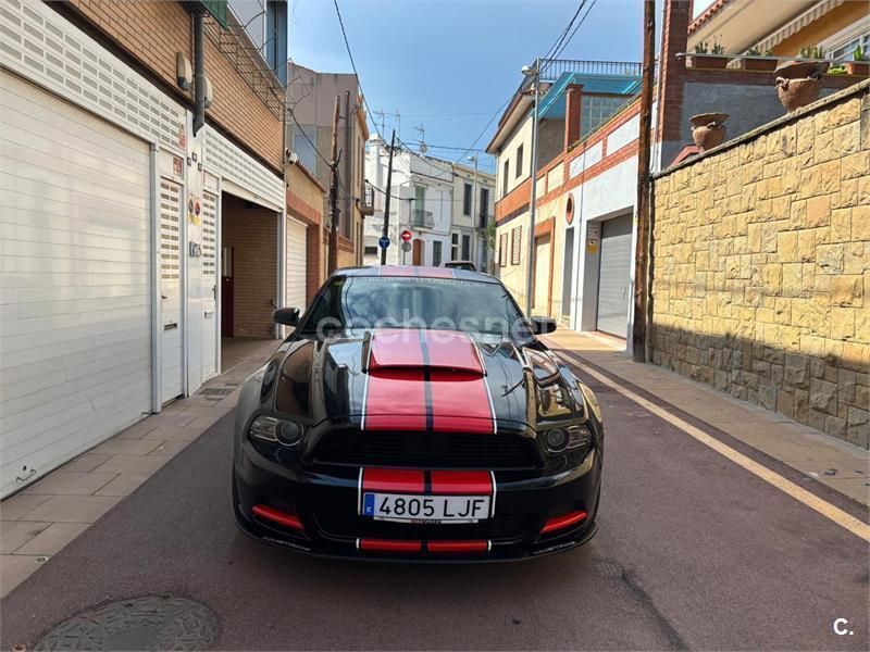 Negro Usado 2015 Ford Mustang Coupe | 30.500 € (Caro) - Imagen 1/4