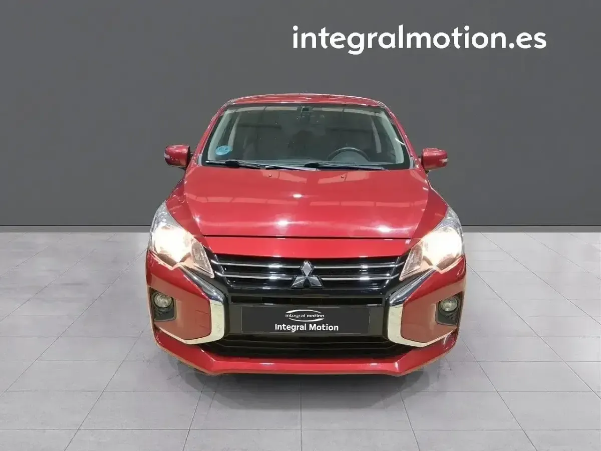 Usado Mitsubishi Space Star 71 CV (52 kW) 2023 Rojo Berlina