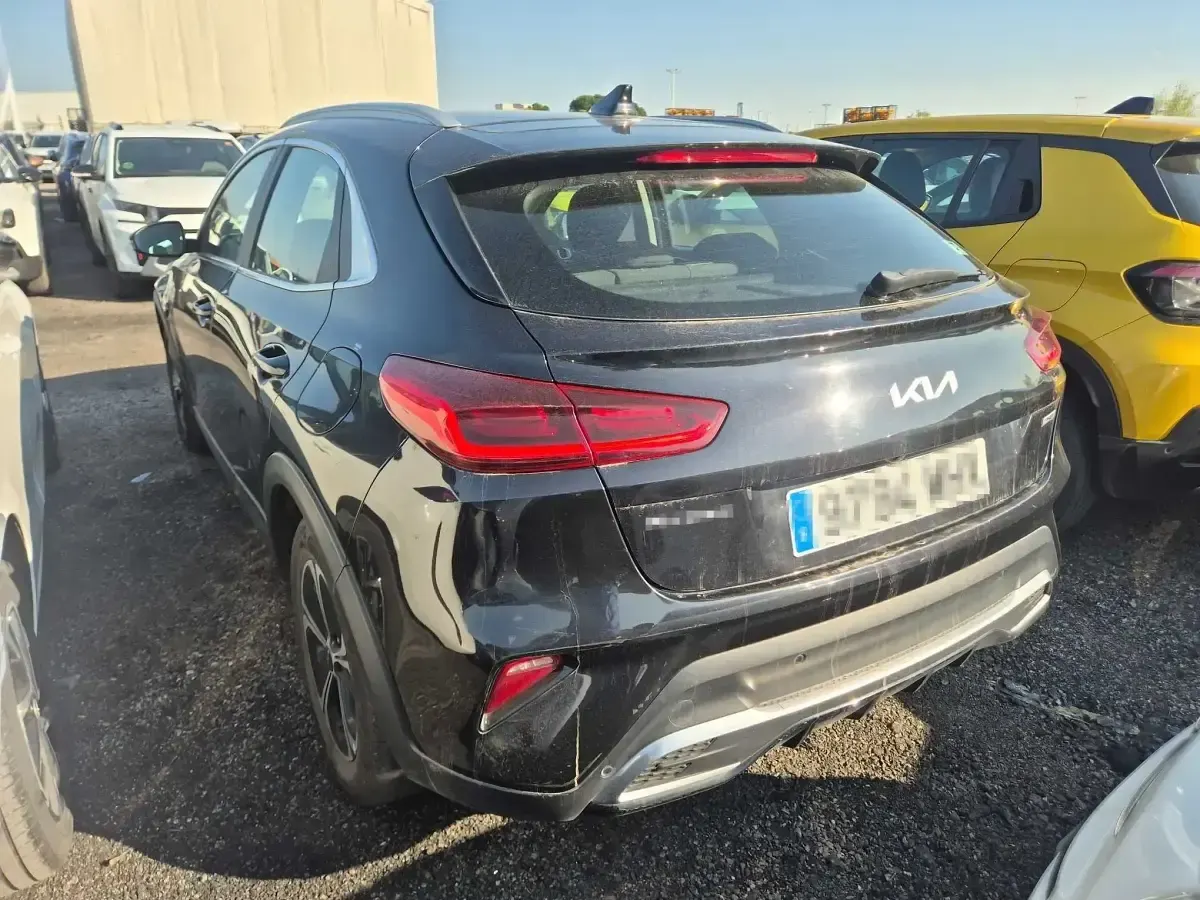 Usado Kia XCeed 141 CV (103 kW) 2023 Negro SUV