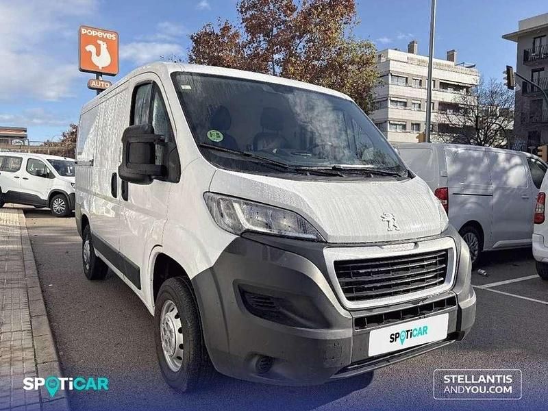 Usado Peugeot Boxer S 121 CV (88 kW) 2023 Blanco Van