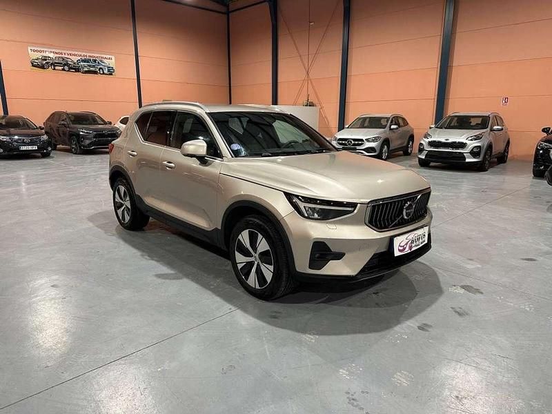 Usado Volvo XC40 Ultimate 261 CV (191 kW) 2023 Gris SUV