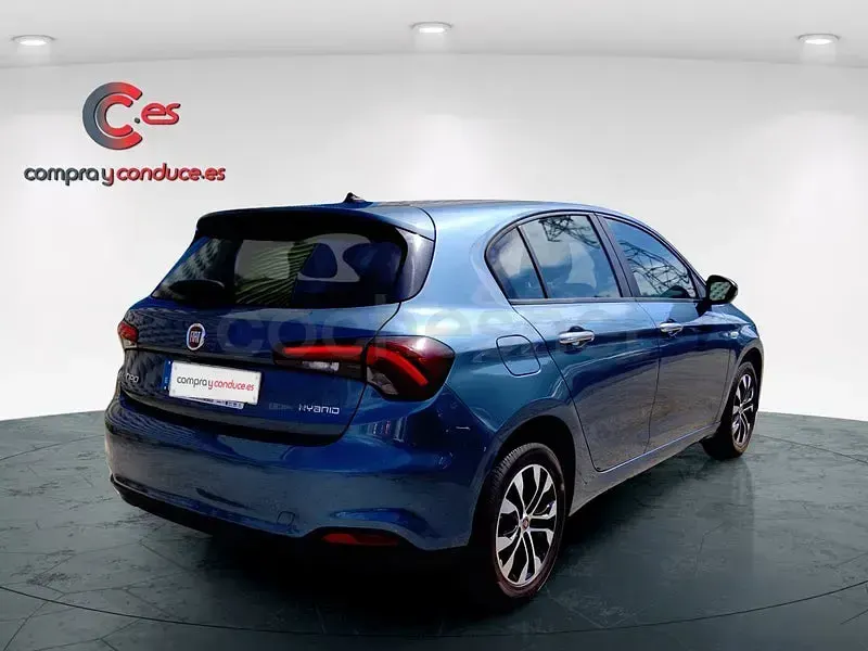 Usado Fiat Tipo City Life 130 CV (95 kW) 2022 Azul Berlina