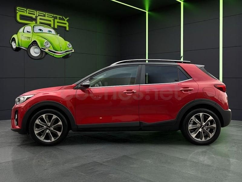 Usado Kia Stonic 120 CV (88 kW) 2018 Rojo SUV