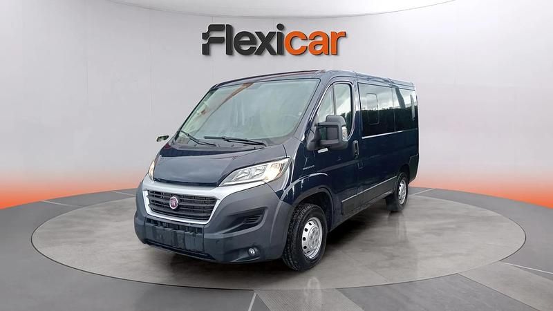 Usado Fiat Ducato 150 CV (110 kW) 2018 Azul Van