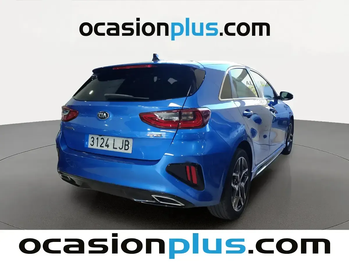 Usado Kia Ceed GT GT-Line 140 CV (102 kW) 2020 Azul Berlina