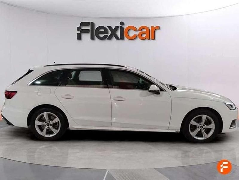 Usado Audi A4 Advanced 163 CV (119 kW) 2021 Blanco Familiar