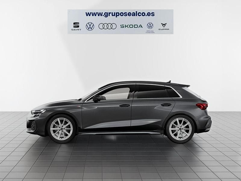 Usado Audi A3 S-Line 150 CV (110 kW) 2025 Gris
