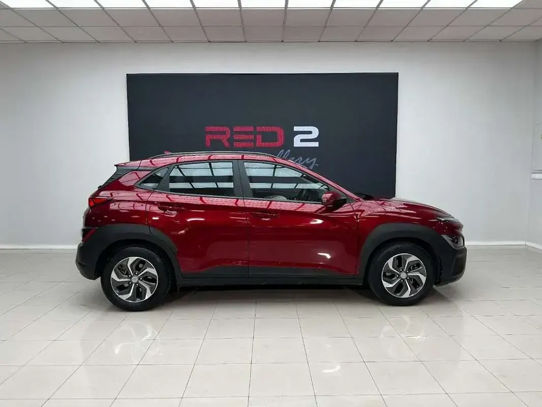 Usado Hyundai Kona 141 CV (103 kW) 2023 Rojo SUV