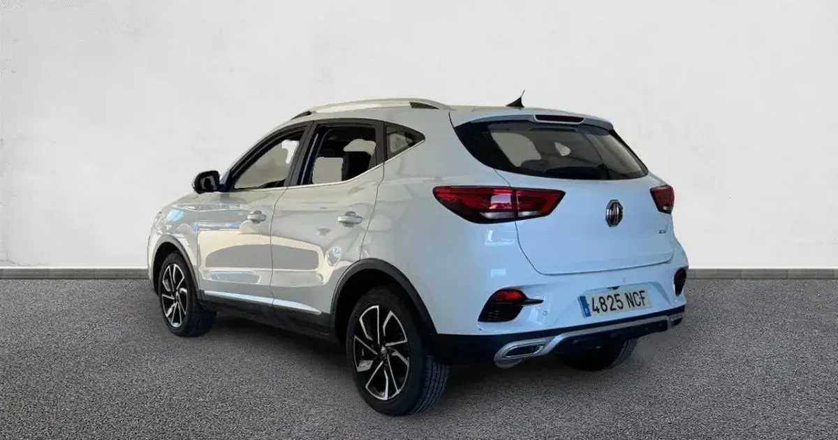 Usado MG ZS Luxury 106 CV (77 kW) 2025 SUV
