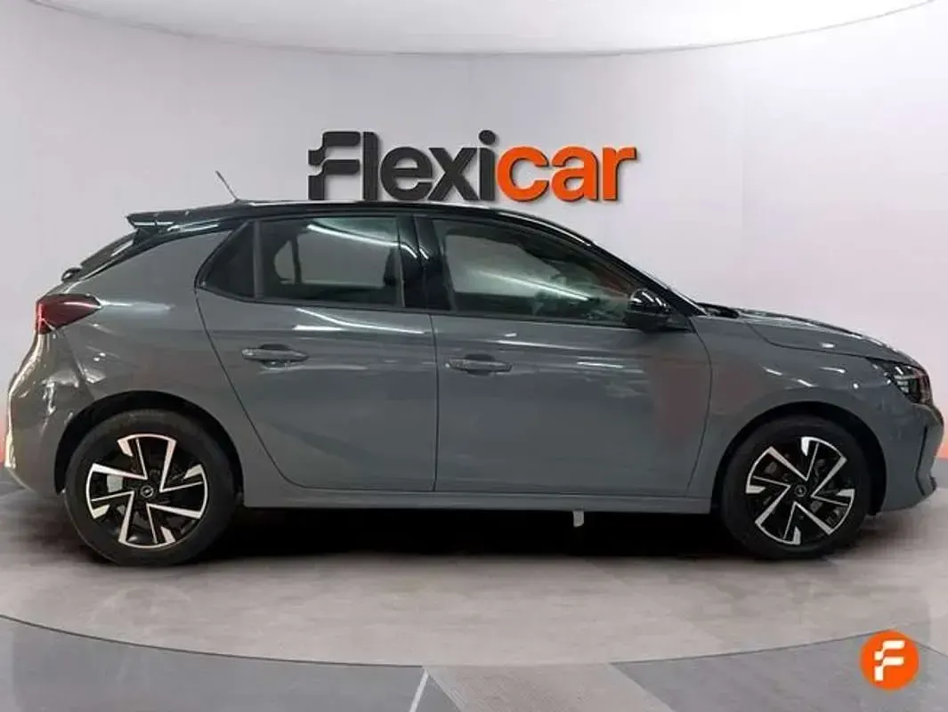 Usado Opel Corsa 101 CV (74 kW) 2024 Gris Utilitario