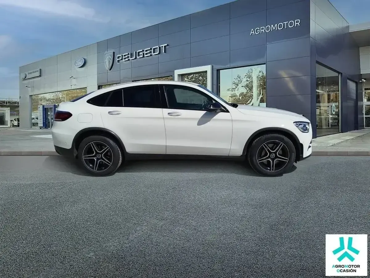 Usado Mercedes GLC220 196 CV (144 kW) 2022 Blanco Coupe