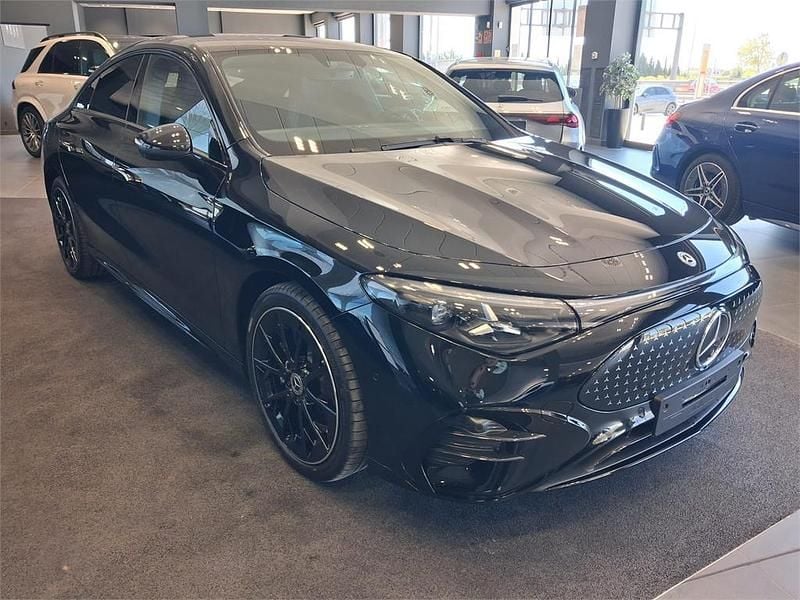 Nuevo Mercedes CLA 250+ 200 kW (272 CV) 2026 Negro Berlina