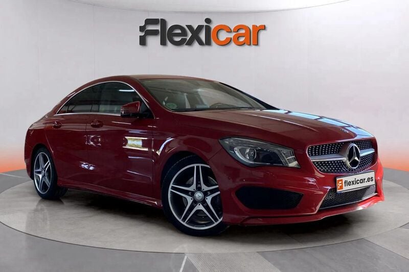 Rojo Usado 2016 Mercedes CLA220 AMG line Berlina | 20.790 € (Super precio) - Imagen 1/4