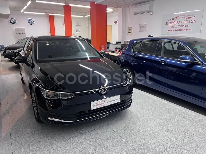Usado VW Golf VIII 110 CV (80 kW) 2023 Negro Berlina