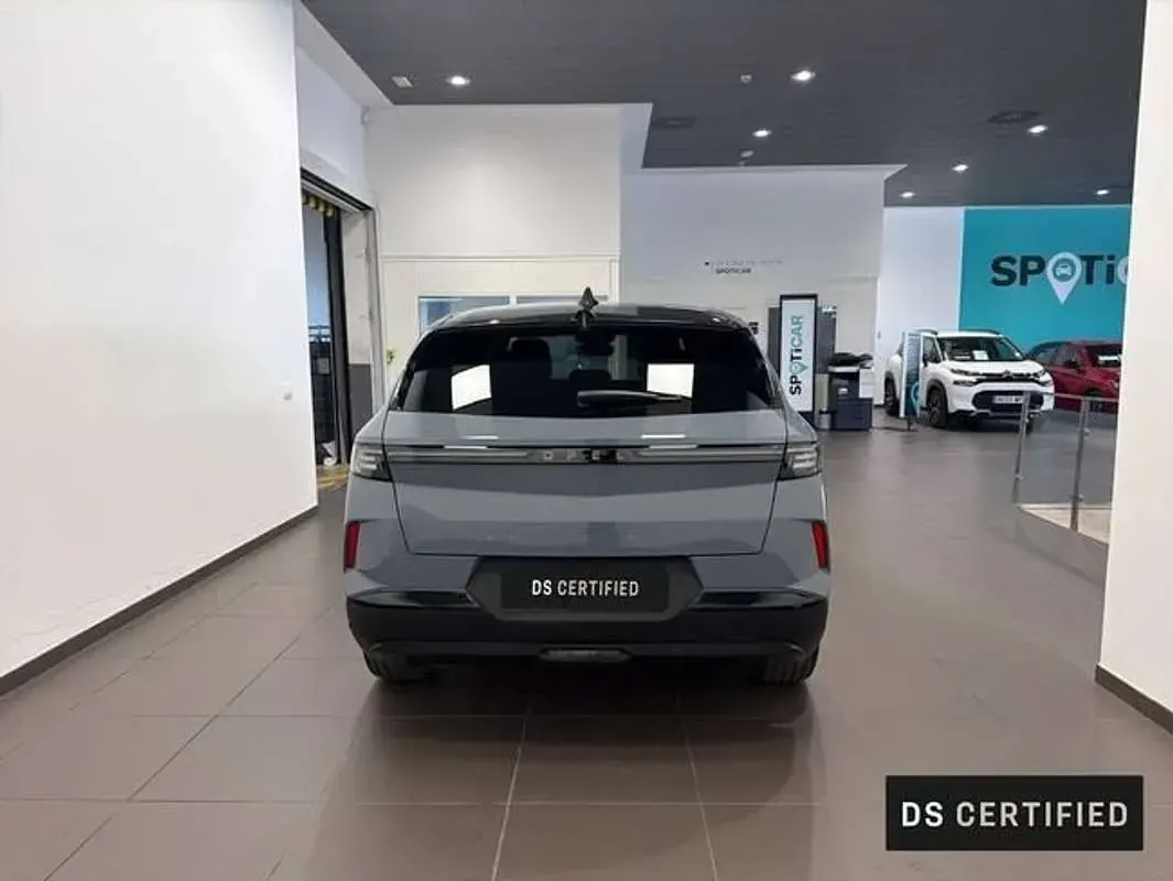 Usado Opel Grandland X S 136 CV (100 kW) 2025 Gris SUV