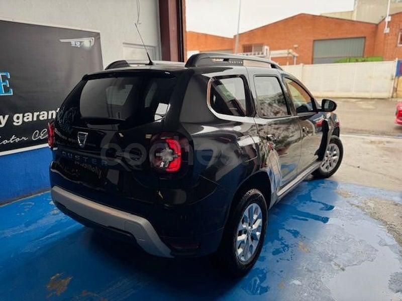 Usado Dacia Duster Prestige 115 CV (84 kW) 2021 Negro SUV