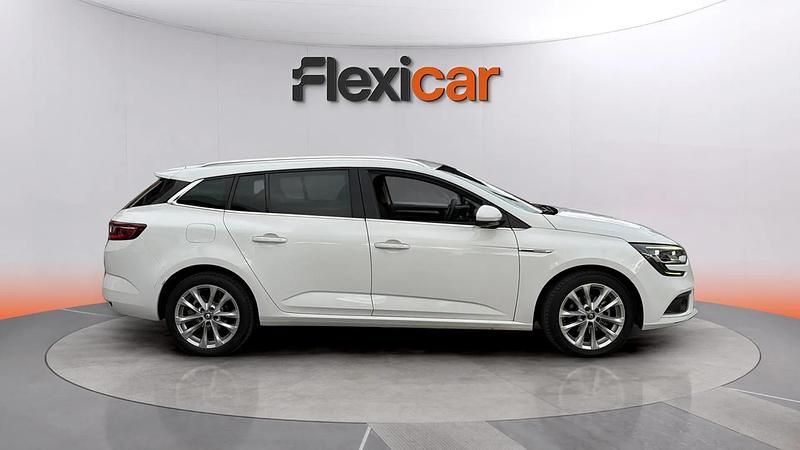 Usado Renault Mégane GrandTour Zen 140 CV (102 kW) 2019 Blanco Familiar