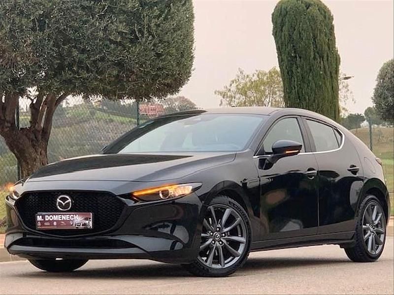 Usado Mazda 3 100 CV (73 kW) 2017 Negro