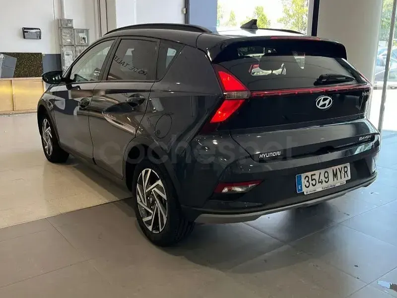 Usado Hyundai Bayon 100 CV (73 kW) 2025 Azul SUV