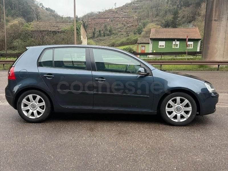 Usado VW Golf IV Sportline 140 CV (102 kW) 2006 Azul Berlina
