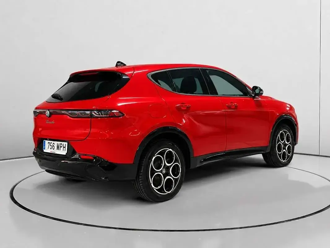 Usado Alfa Romeo Tonale Sprint 280 CV (205 kW) 2024 Rojo SUV