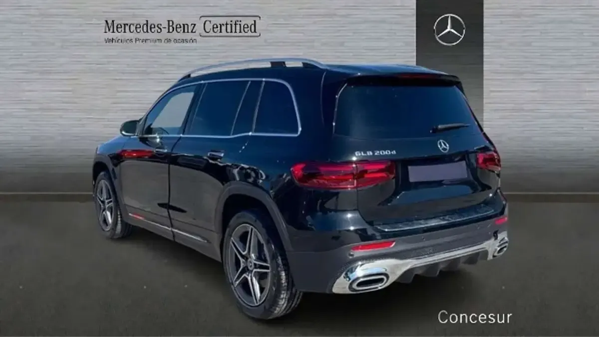 Usado Mercedes GLB220 190 CV (139 kW) 2025 Negro SUV