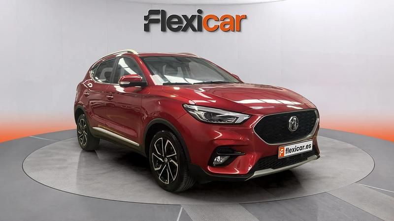 Usado MG ZS Luxury 106 CV (77 kW) 2024 Rojo SUV