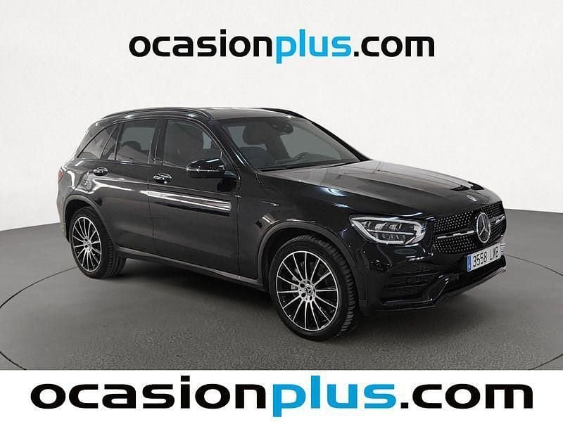 Usado Mercedes GLC300 AMG 245 CV (180 kW) 2022 Negro SUV