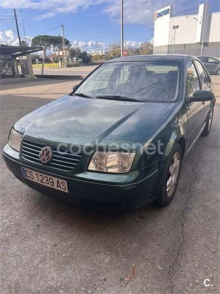 Usado VW Bora Highline 115 CV (84 kW) 1999 Verde Berlina