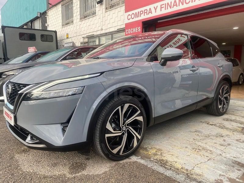 Usado Nissan Qashqai Tekna 158 CV (116 kW) 2022 Gris / plata SUV
