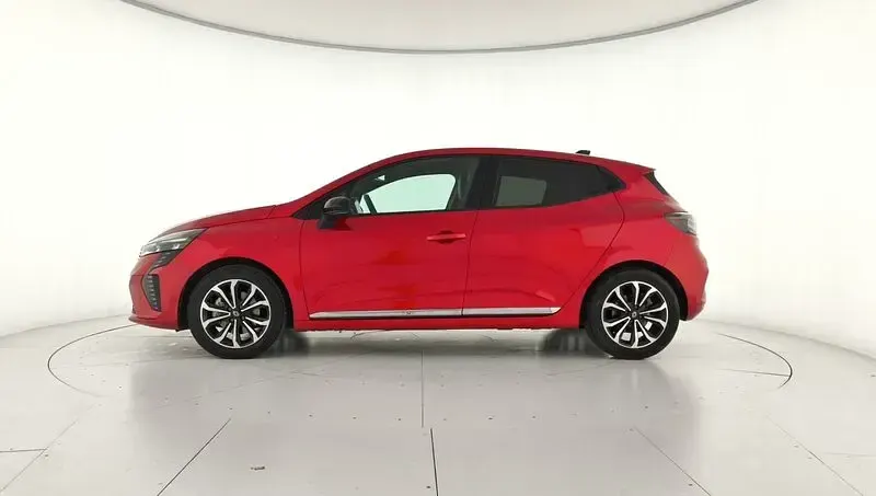 Usado Renault Clio V Techno 94 CV (69 kW) 2025 Rojo Berlina
