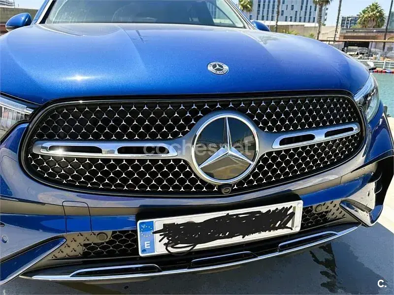 Usado Mercedes GLC300 320 CV (235 kW) 2024 Azul SUV