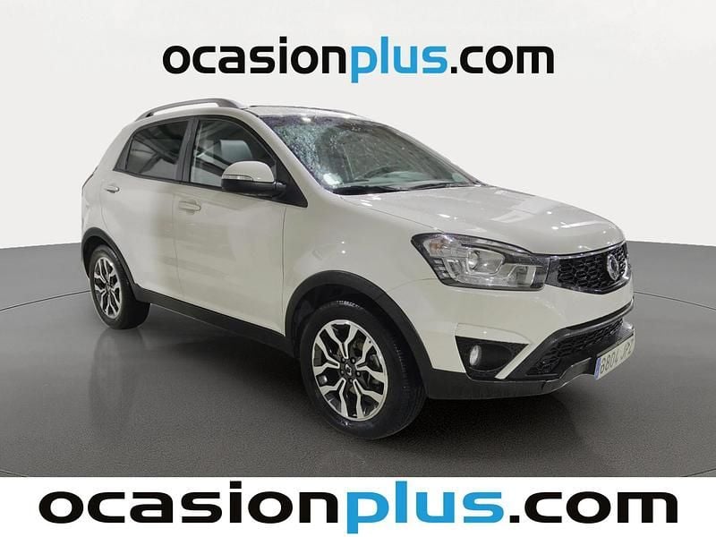 Usado Ssangyong (KGM) Korando Limited 178 CV (130 kW) 2016 Blanco SUV