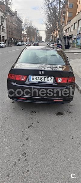 Usado Honda Accord Executive 140 CV (102 kW) 2006 Negro Berlina