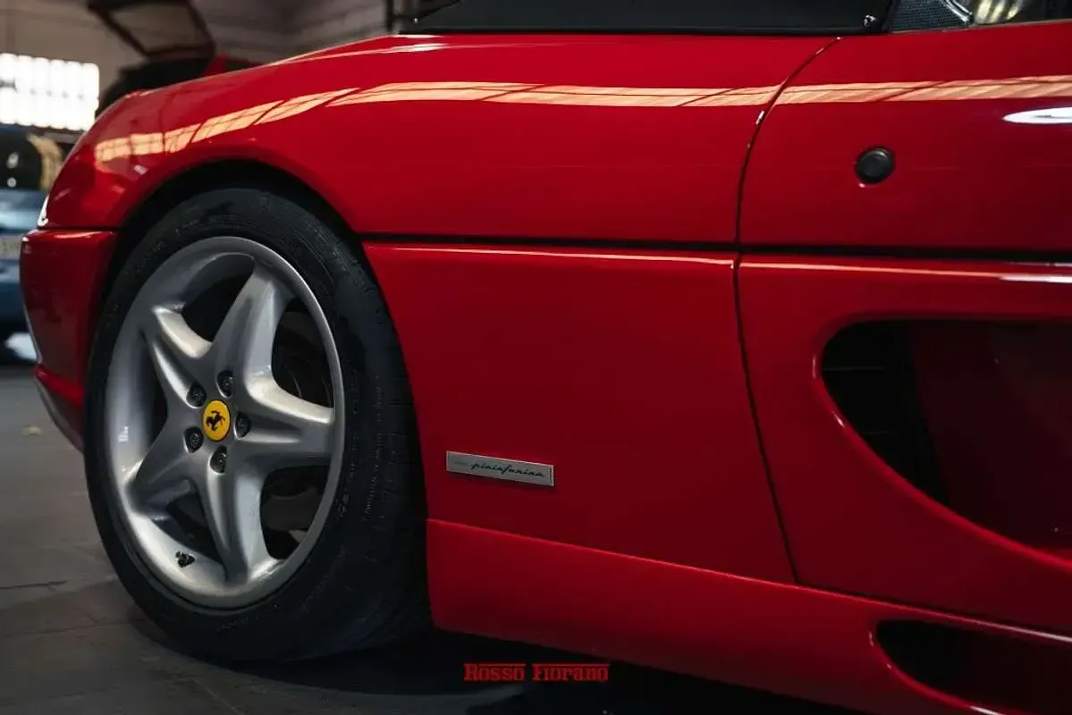 Usado Ferrari F355 381 CV (280 kW) 2000 Rojo Coupe