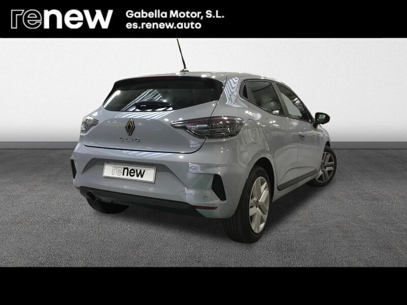 Usado Renault Clio V Evolution 100 CV (73 kW) 2023 Gris