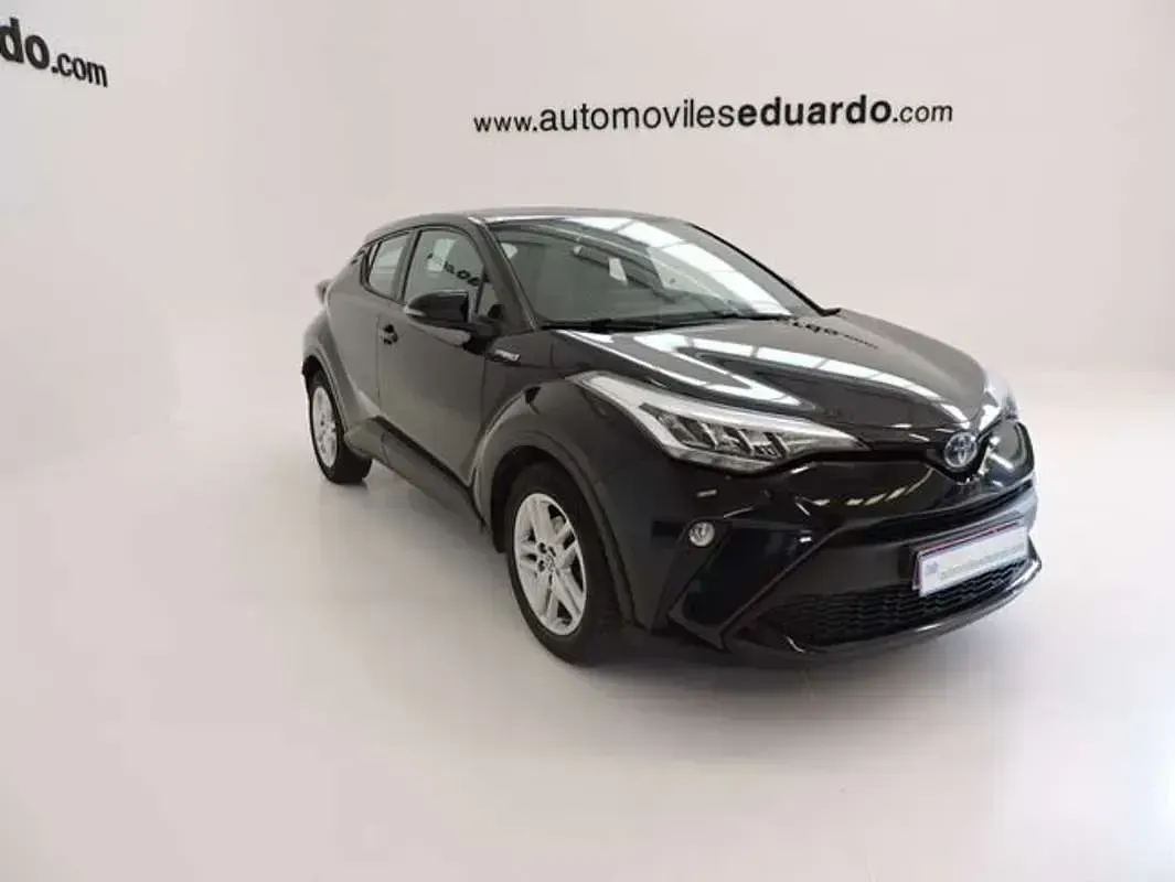 Usado Toyota C-HR Active 122 CV (89 kW) 2021 Negro SUV