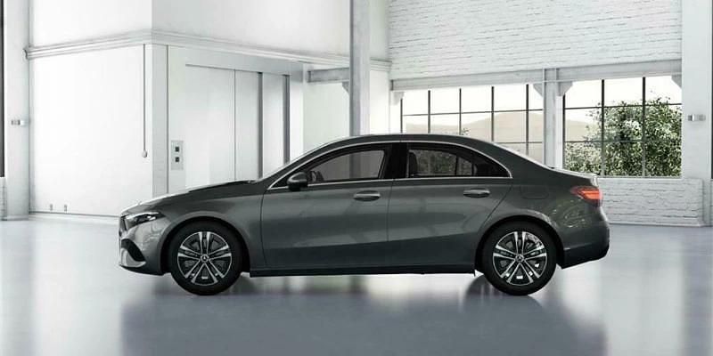Nuevo Mercedes A250 218 CV (160 kW) 2025 Gris Berlina
