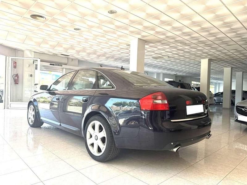 Usado Audi S6 340 CV (250 kW) 2002 Azul Berlina